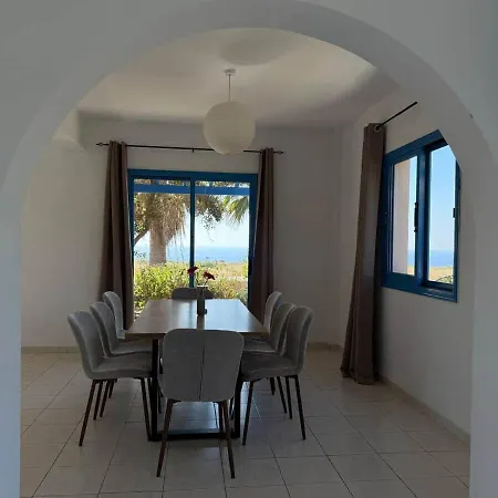 Dom wakacyjny Seafront With Private Pool Peja