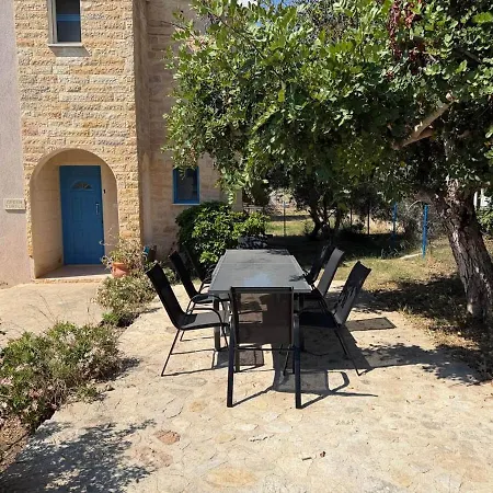 Seafront With Private Pool Dom wakacyjny Peja